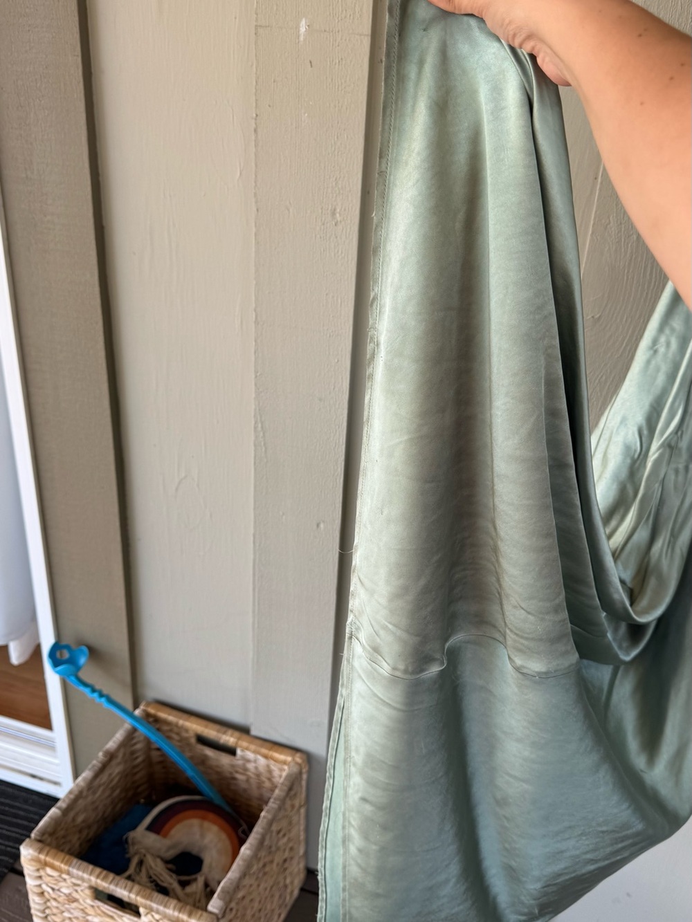 Satin strapless Maxi Dress in sage green - Picture 5 of 6